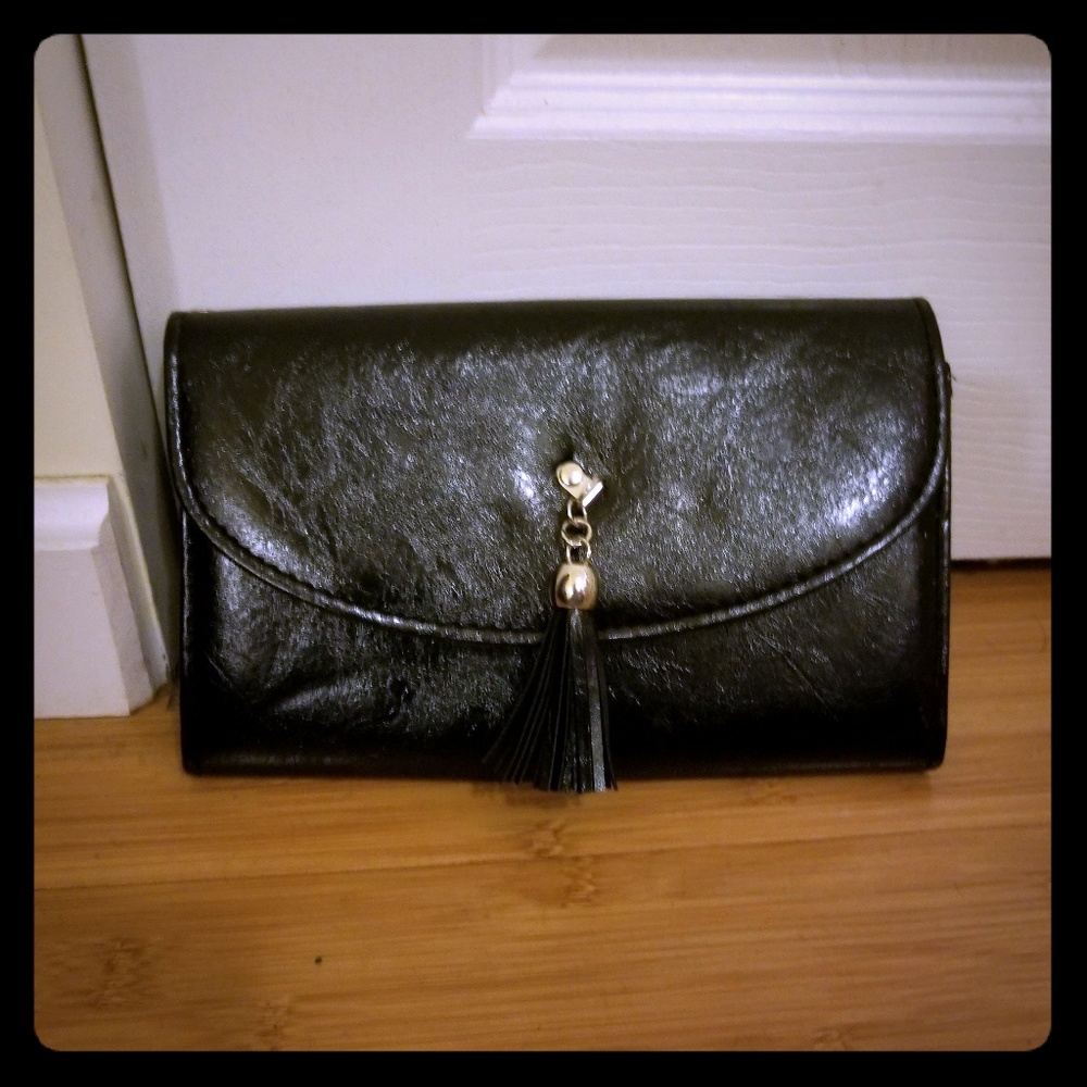 Crossbody purse